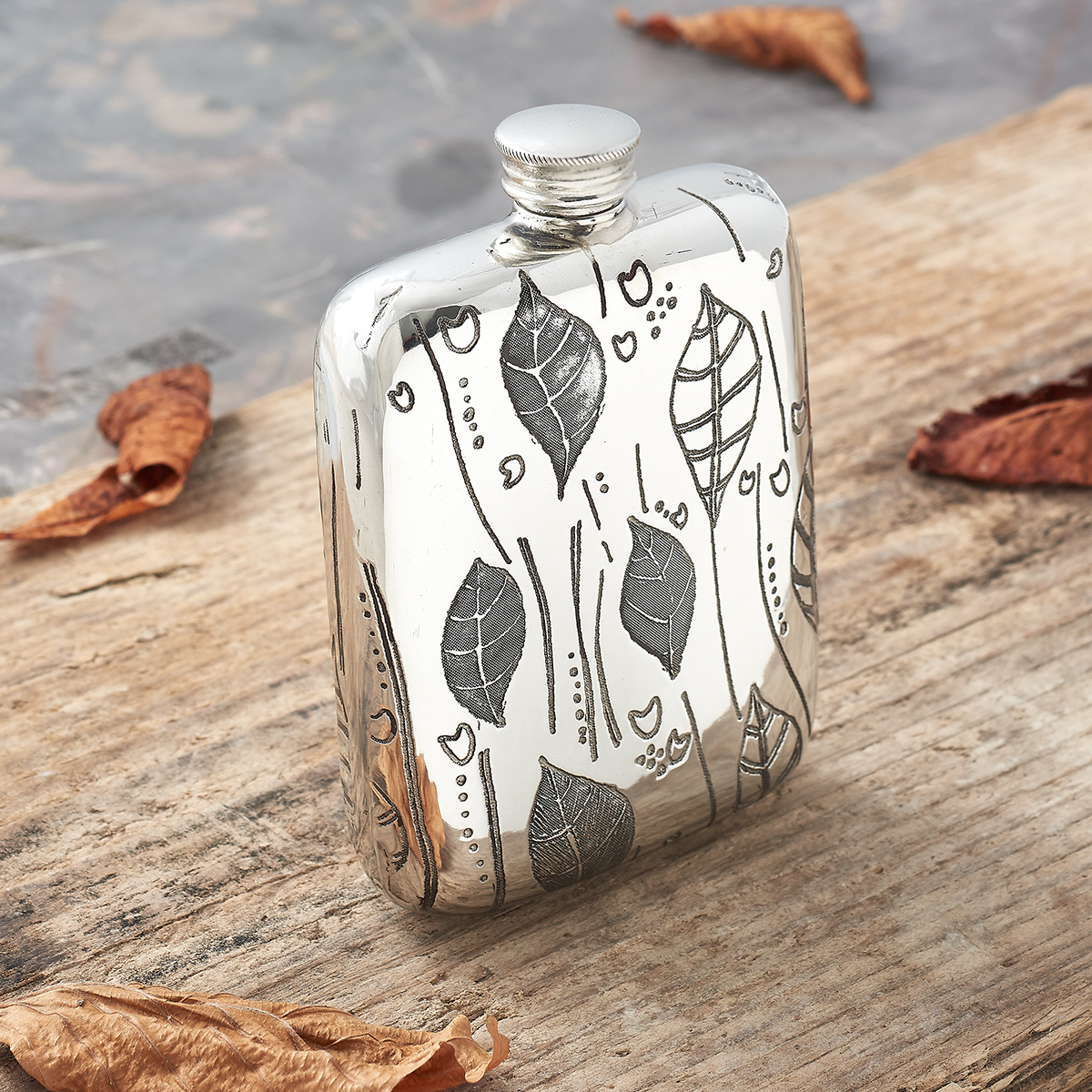 Custom Brown Leather Flask Set With Funnel – Men's Groomsmen Wedding Party Gift